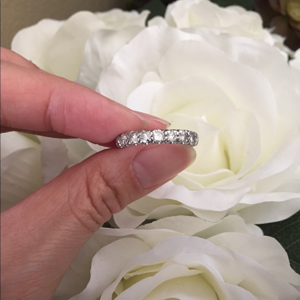Platinum & Diamond Eternity Ring ~3 ctw